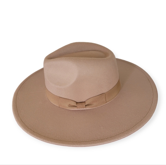 Accessories - Women's Wool Felt Panama Hat